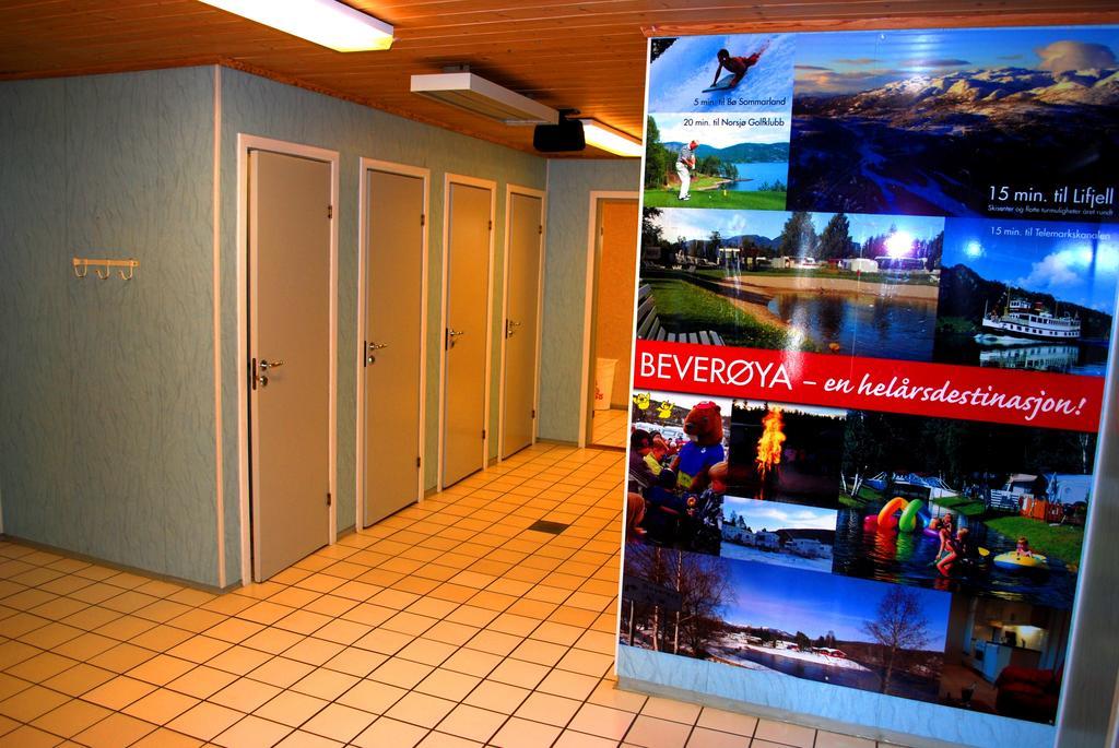 Beveroya Hytteutleie Og Camping ボー エクステリア 写真
