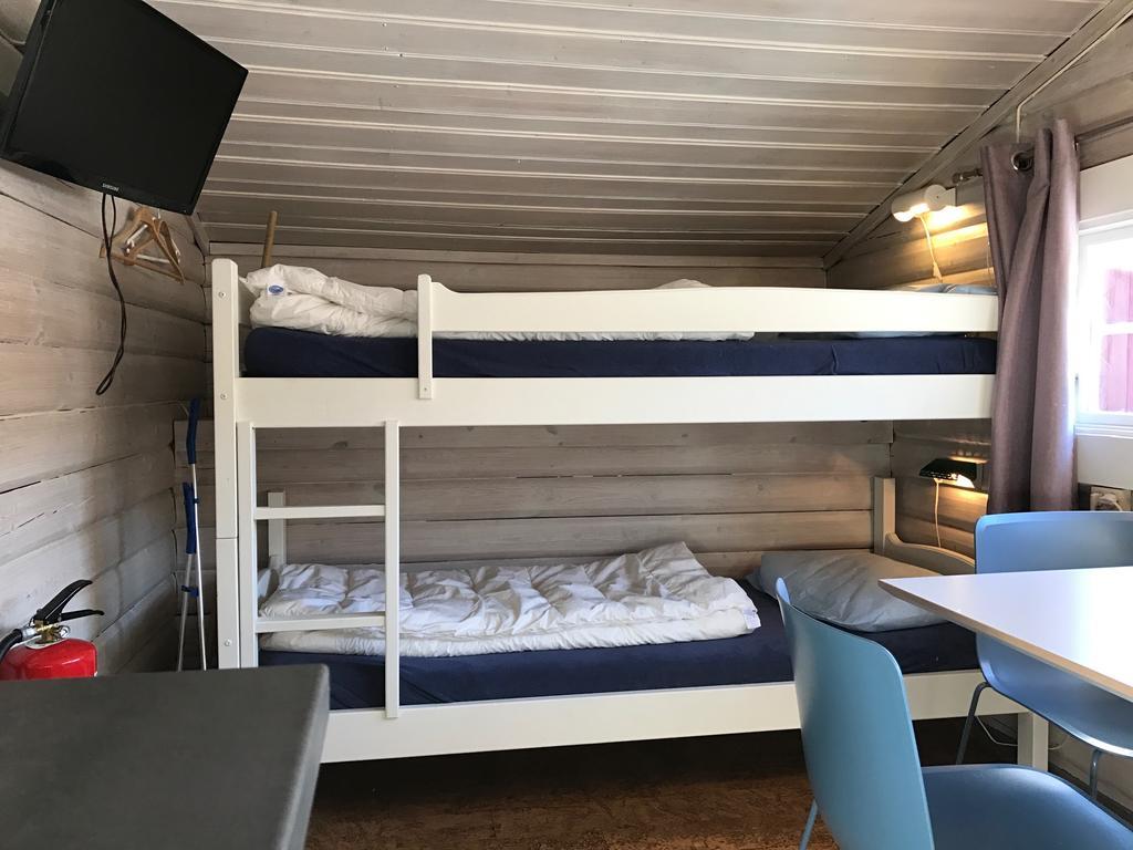 Beveroya Hytteutleie Og Camping ボー エクステリア 写真