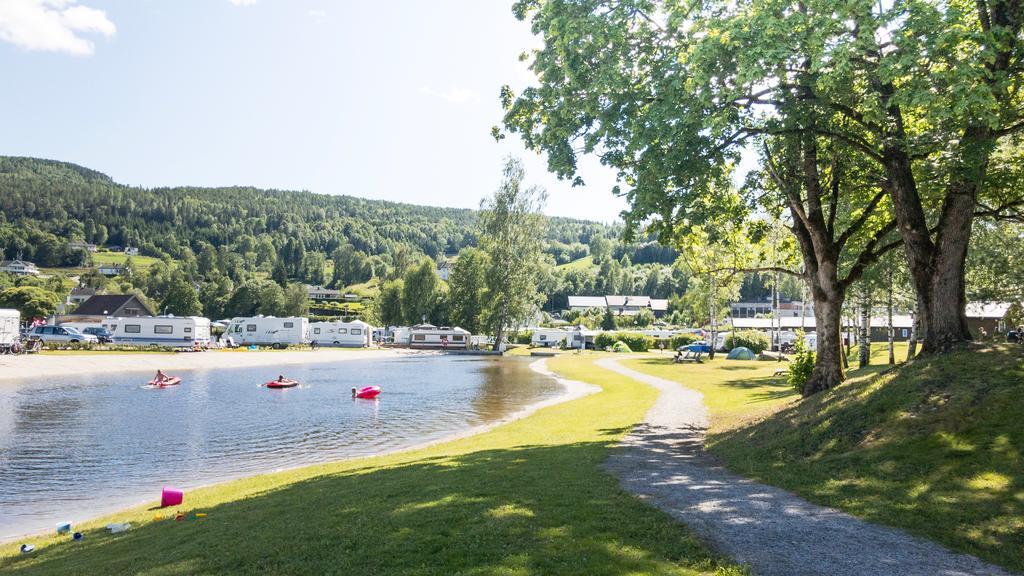 Beveroya Hytteutleie Og Camping ボー エクステリア 写真